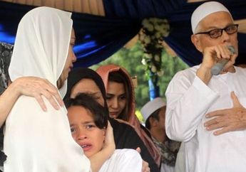Pidatonya saat Pemakaman Anaknya Sukses Membuat Netizen Dibanjiri Air Mata, Ternyata Ayah Ashraf Sinclair Memiliki Bisnis yang Unik!