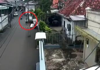 Salah Injak Pedal, Emak-Emak Sedang Belajar Mobil Transmisi Matik Tewaskan Bumil