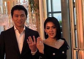 Isolasi Diri di Rumah Gegara Heboh Virus Corona, Syahrini Pamer Pemandangan Helikopter dari Puncak Istana Reino Barack