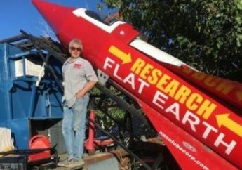 Keukeuh Ingin Membuktikan kepada Dunia bahwa Bumi itu Datar, Pendukung Fanatik Teori Flat Earth Ini Tewas oleh Benda Ciptaannya Sendiri!
