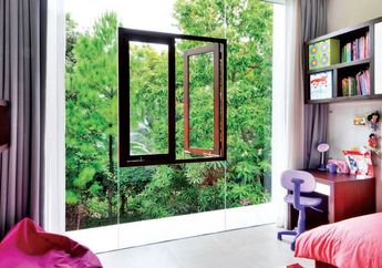Hadirkan Konstruksi Dinding Kaca, Ini Tips Ciptakan Kamar Tidur Ala Outdoor!