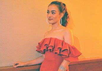 Charming! Yuk Intip 5 Ide Dress Kondangan Ala Mawar Eva de Jongh!