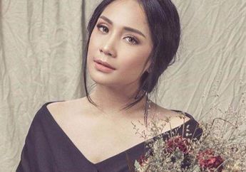 Sudah Tampil Anggun dalam Suatu Acara, Baju Dalaman Nagita Slavina Dicibir Warganet, 'Kayak Saringan Tahu!'