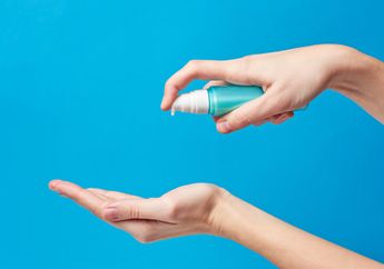 Jangan Sekali-kali Meninggalkan Hand Sanitizer di Mobil Anda, Bukannya Membawa Manfaat Justru Bisa Jadi Kerugian