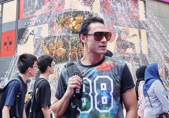 Masih Ingat dengan Indra Bruggman yang Populer di Sinetron Jinny Oh Jinny Tahun 90-an? Sang Aktor Ternyata Pernah Pontang-panting Syuting dan Hanya Dibayar Rp 500 Ribu!