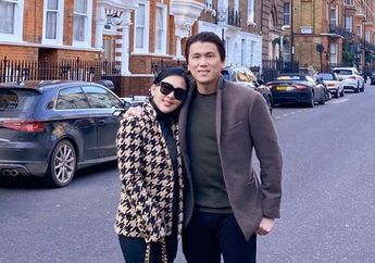 Jadi Istri Pengusaha Kaya Raya, Syahrini Justru Dicibir karena Jualan Peyek dan Madu, 'Apa Modalnya Pas-Pasan?'