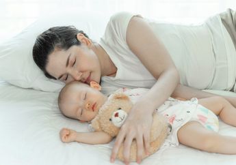 Tak Disangka, Tidur Seranjang bersama Si Kecil Ternyata juga Bisa Menjadi Ajang #FamilyQuality yang Kaya Manfaat Lo Moms, Sudah Coba?
