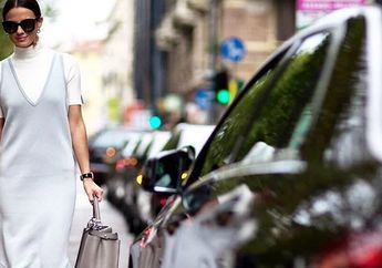 Tetap Stylish dan Pede Ngantor Pakai Turtleneck, Begini Tips and Triknya