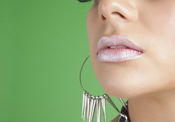 Inilah Arti Kedutan Bibir Bawah dan Dagu, Pertanda Tentang Hal Baik