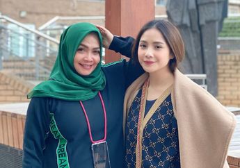 Tantangan Until Tomorrow Merebak Ditengah Masa Karantina Wabah Corona, Postingan Mama Rieta Tanpa Hijab Saat Makan Jadi Sorotan!