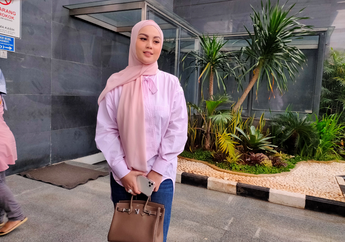 Roy Kiyoshi Terawang Jennifer Dunn belum akan Bisa Keluar dari Dunia Kegelapan, Beberkan Hijab hanyalah sebagai Penutup Citra Buruk di Mata Publik