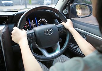Kulit Kering Saat Puasa Nggak Hanya Gegara AC Mobil, Ini Penyebabnya