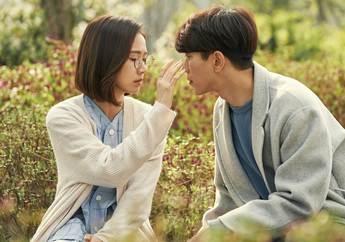 Bikin Iri, 4 Zodiak Ini Selalu Beruntung Soal CInta & Kasih Sayang!