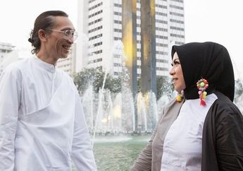 Sempat Dikabarkan Selingkuh dengan Petinggi Kepolisian, Melly Goeslaw dan sang Suami Anto Hoed Tetap Adem Ayem di Usia Pernikahan Mereka yang ke-25, Intip Deretan Potret Mesranya!
