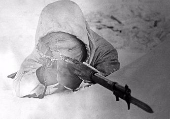 Ada yang Bisa Menembak dari Jarak 1900 Meter dan Bersembunyi di Tengah Gundukan Salju, ini Dia 9 Sniper Terhebat Dunia