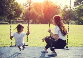 Moms, Ini Pentingnya Jaga Asupan Kalsium Si Kecil!