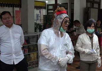 Dari Jas Hujan sampai Sepatu Boots, Tim Medis RSUD Lakipadada Putar Otak Buat Sendiri APD dan Disinfektan