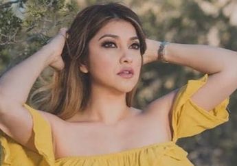 18 Tahun Lalu Lahirkan Buah Hati Seorang Diri, Kini Terungkap Nasib Sarah Azhari yang Terkurung di Amerika Saat Wabah Corona Mengintai!
