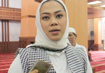 Bupati Karawang Cellica Nurrachadiana Positif Corona, Beberapa Hari Sebelumnya Sempat Foto Bareng Annisa Pohan