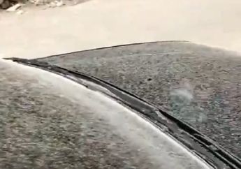 Erupsi Merapi Bikin Magelang Hujan Abu, Awas Bodi Mobil Baret