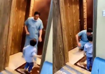 Seharian di Rumah Sakit Selamatkan Nyawa Pasien Covid-19, Dokter Asal Arab Saudi Ini Cuma Bisa Nangis Usai Tolak Pelukan Sang Anak yang Sambut Kepulangannya di Depan Pintu