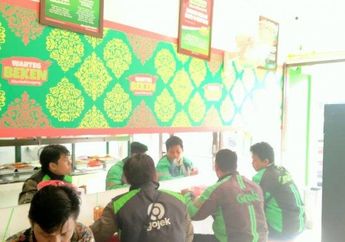 Mulia Banget, Meskipun Pendapatannya sedang Menurun, Pemilik Warteg Ini Masih Sempat Bagikan 100 Porsi Makanan Gratis bagi Para Driver Ojol di Tengah Pandemi Corona! Beginilah Alasannya