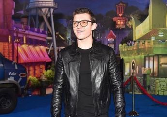 Mengeluh Stok Telur di Supermarket Kosong Akibat Pandemi Virus Corona, Tom Holland Putuskan Nyambi Jadi Peternak Ayam Selama Libur Syuting!