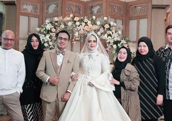 Lama Tak Terdengar Kabarnya, Eddies Adelia Kembali Bina Rumah Tangga Bersama Eks Suami