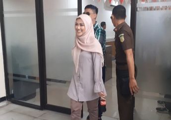 Berulang Tahun di Balik Jeruji Besi, Rey Utami Dapat Ucapan Menohok dari Anaknya: Mami Cepat Pulang Sekolahnya!