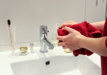 Sering Dipasang di Sisi Wastafel, Hand Dryer Disebut Bisa Tularkan Corona, Ahli Minta Kepala Medis untuk Hentikan Penggunaan Alat Ini Sampai Penyelidikan Selesai!