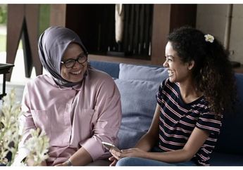 Simpel & Manis! Intip 4 Padu Padan Kaos Ala Mutiara Baswedan, Putri Anies Baswedan!