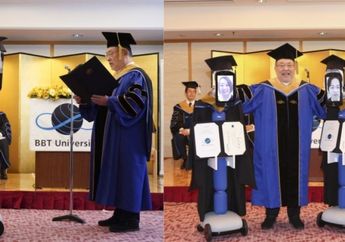 Pandemi Covid-19, Kampus di Jepang Ini Gelar Upacara Wisuda Pake Robot