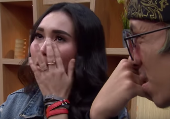 Tak Ada Angin, Tak Ada Hujan: Rumah Ayu Ting Ting Alami Musibah yang Bikin Seluruh Penghuni Panik! Ternyata Gara-gara Hal Sepele