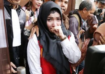 Tak Pulang ke Rumah Usai Bebas, Roro Fitria Diisukan Jual Huniannya Setelah 2 Tahun Mendekam di Penjara karena Kasus Narkoba, Keluarga Akhirnya Buka Suara