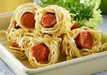 Resep Sosis Gulung Mi Saus Asam Manis Enak, Menu Sarapan Anti Repot Favorit Si Kecil
