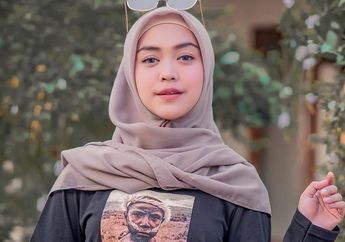 Pamer Video Ketika di Pantai, Ria Ricis Congkak Jadi Perempuan Paling Cantik saat Melakukan Gerakan Lompat Indah!