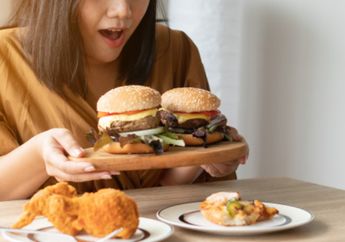 Ingin Tidurmu Lebih Nyenyak? Hindari Konsumsi 3 Makanan dan Minuman Ini Sebelum Tidur!