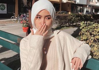 Inspirasi Fashion Hijab Warna Pastel Ala Selebgram, Nggak Susah Loh Ngemix-nya