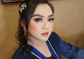 Vicky Shu Unggah Foto Tanpa Riasan Wajah, Vega Darwanti: Manis Banget, Pakai Gula Biang Nih Pasti!