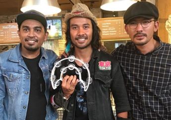 Kenang Jasa Glenn Fredly dalam Hidupnya, Chicco Jerikho Ungkap Pesan Sang Musisi: Ade Tak Akan Pernah Lupa Kata-Kata Kaka!