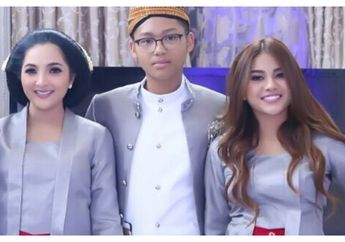Ayu Banget! Intip 4 Penampilan Manis Aurel Hermansyah Pakai Kebaya!