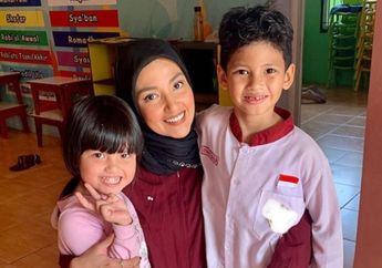 Rindu Berat dengan Anak-anaknya, Tsania Marwa Bikin Video Kenangan Diiringi Musik yang Menyayat Hati, Netizen: Sakit Banget Rasanya Liat Video Ini, Hati Rasanya Seperti Teriris