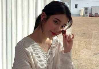 IU Sebar Rekomendasi Serial Untuk Ditonton Selama Karantina