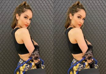 Pose Basah-basahan di Pinggir Kolam, Cinta Laura Bikin Netizen Bingung : Ini Cinta Laura Apa Angelina Jolie?