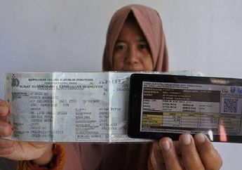 Ngabuburit di Rumah Aja, Bayar Pajak Skutik Honda PCX Via Aplikasi Samsat Online Nasional