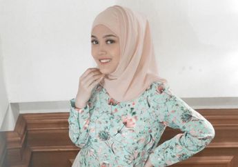 4 Padu Padan Anti Boring Pakai 1 Model Heels Ala Anak Sule, Putri Delina!