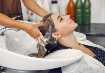 Kenali Jenis Rambutmu dan Lakukan Beberapa Tips Perawatan Ini untuk Menghasilkan Rambut yang Kuat dan Sehat!