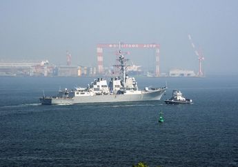 Bak Kena Karma Suka Klaim Teritori Laut Negara Lain, China Kini Limbung Gara-gara Kapal Penghancur Rudal Amerika Menerobos Perairan Negeri Panda Itu