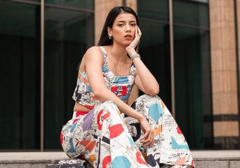 Unggah Foto Lama, Sabrina Chairunnisa Sedih Tak Bisa Rayakan Ulang Tahun Sang Ayah karena Aturan PSBB