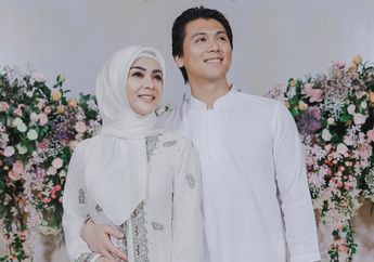 Rayakan Lebaran di Tengah Pandemi Covid-19, Syahrini Habiskan Waktu Bersama Suami dan Kedua Mertuanya
